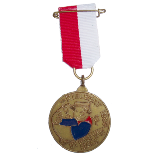 De officiële Kielegat® medaille 1985 motto ”Ut gaot van eige’s“