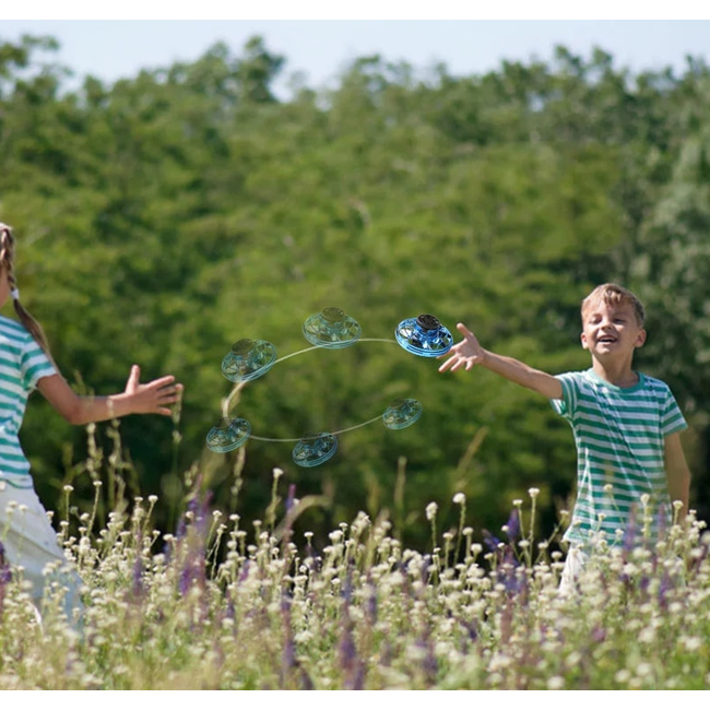 FlyNova Vliegende Spinner  -  LED - Blauw