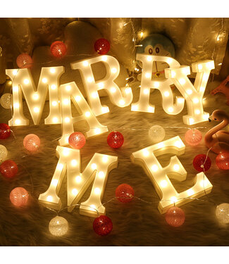 Lichtgevende Letters Marry Me - 16 cm - Wit - LED