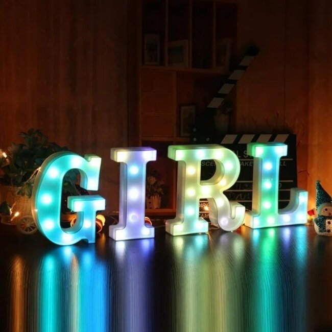 Lichtgevende Letters GIRL - 22 cm - RGB Met Afstandsbediening