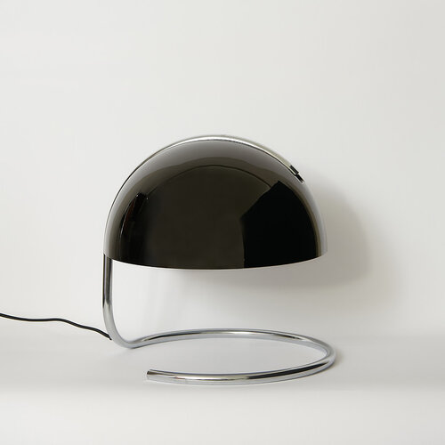 Kin Design Tischleuchte Esme schwarz