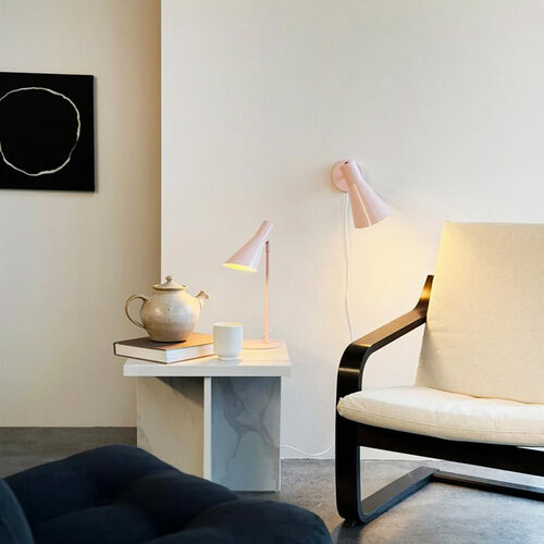 Dyberg Larsen Tischleuchte «Mini DL12» pink