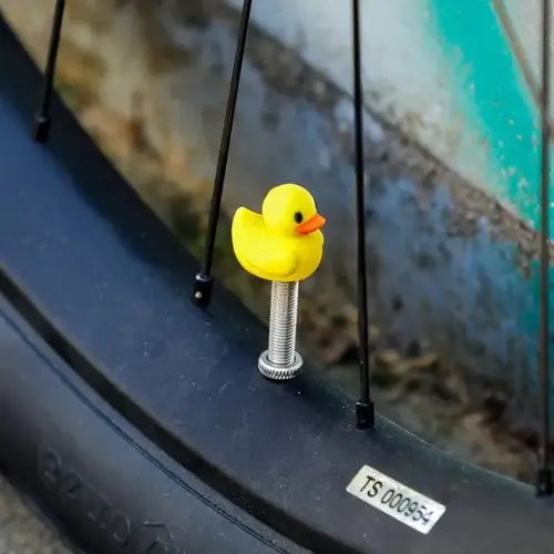 CAPSTERPICE Ventilkappe Badeente