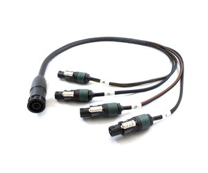 8 x 2,5mm2 speaker split kabel, male 8p. naar 4x female 2p
