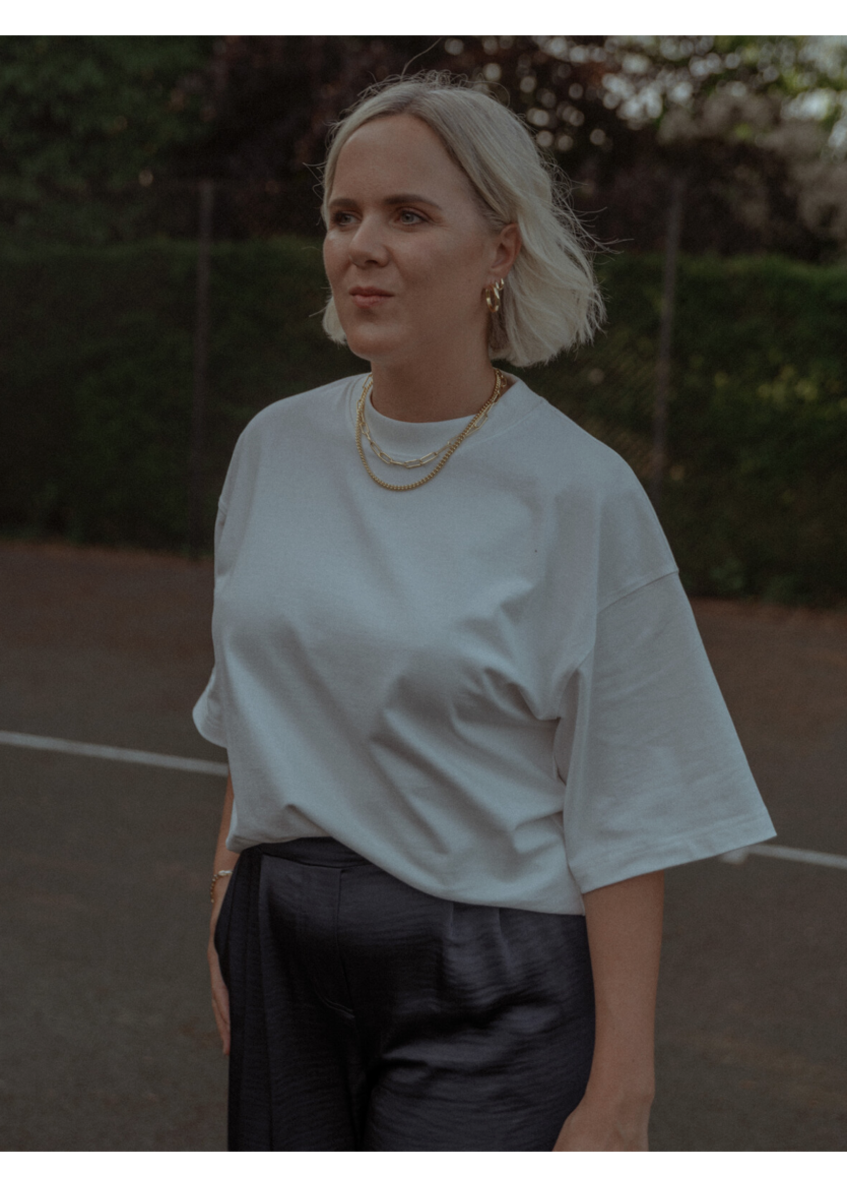 OVERSIZED TSHIRT