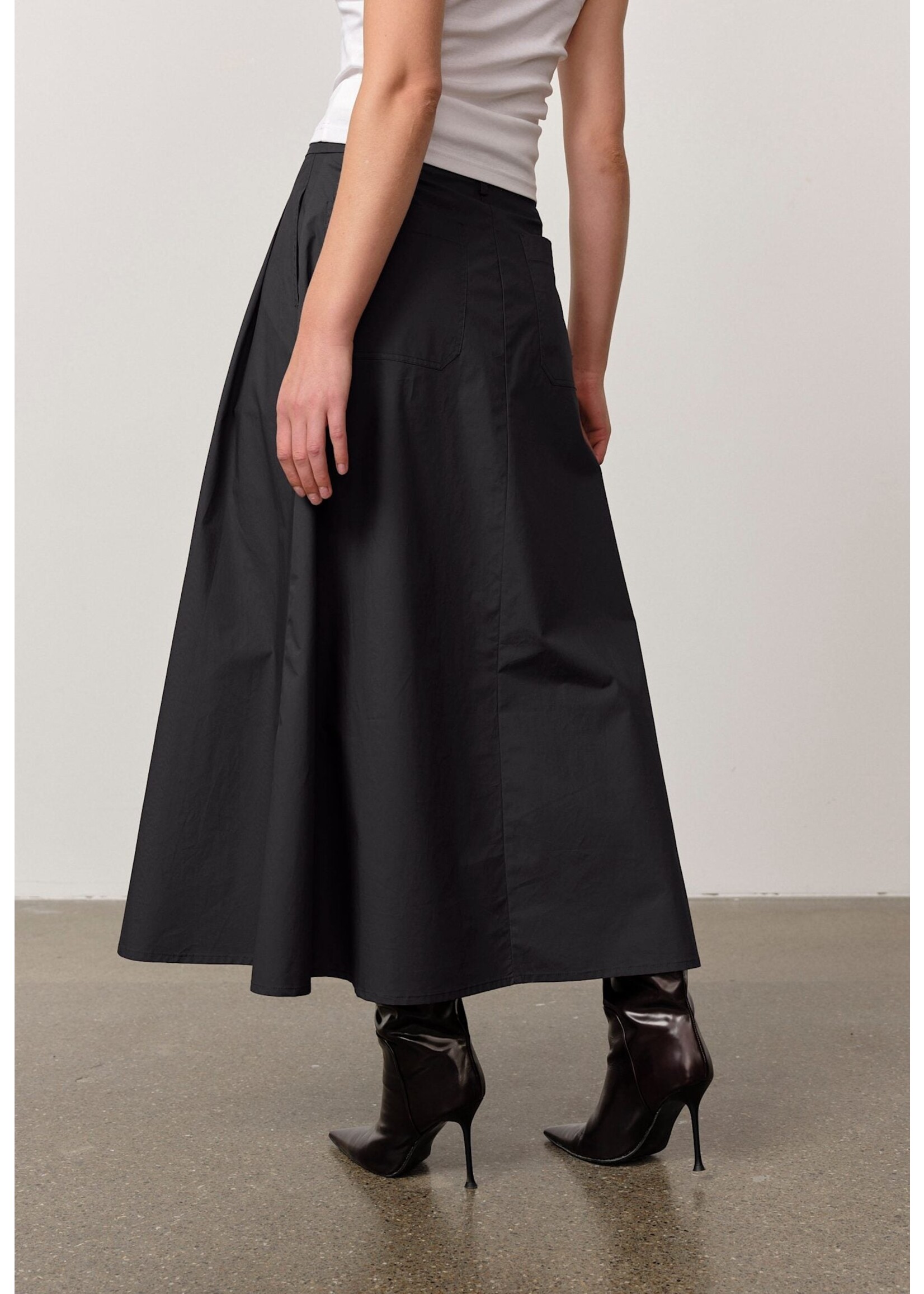 MAXI SKIRT