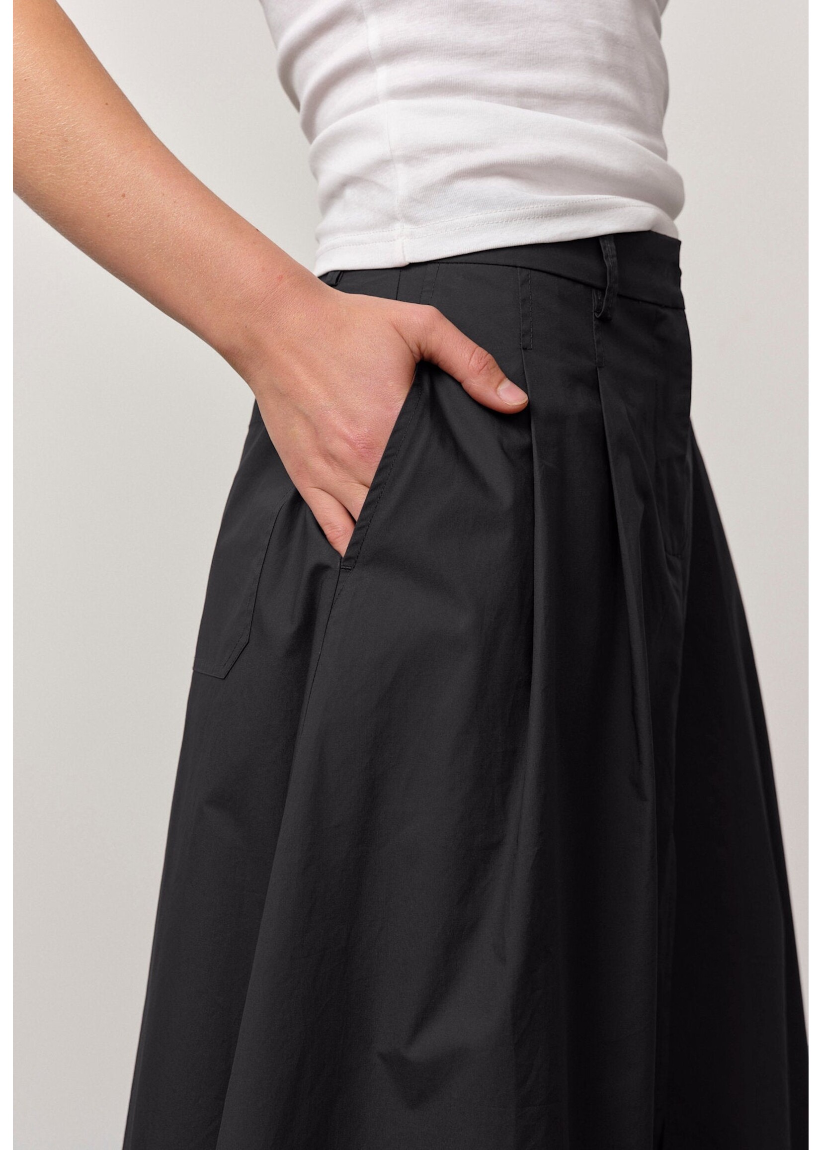 MAXI SKIRT
