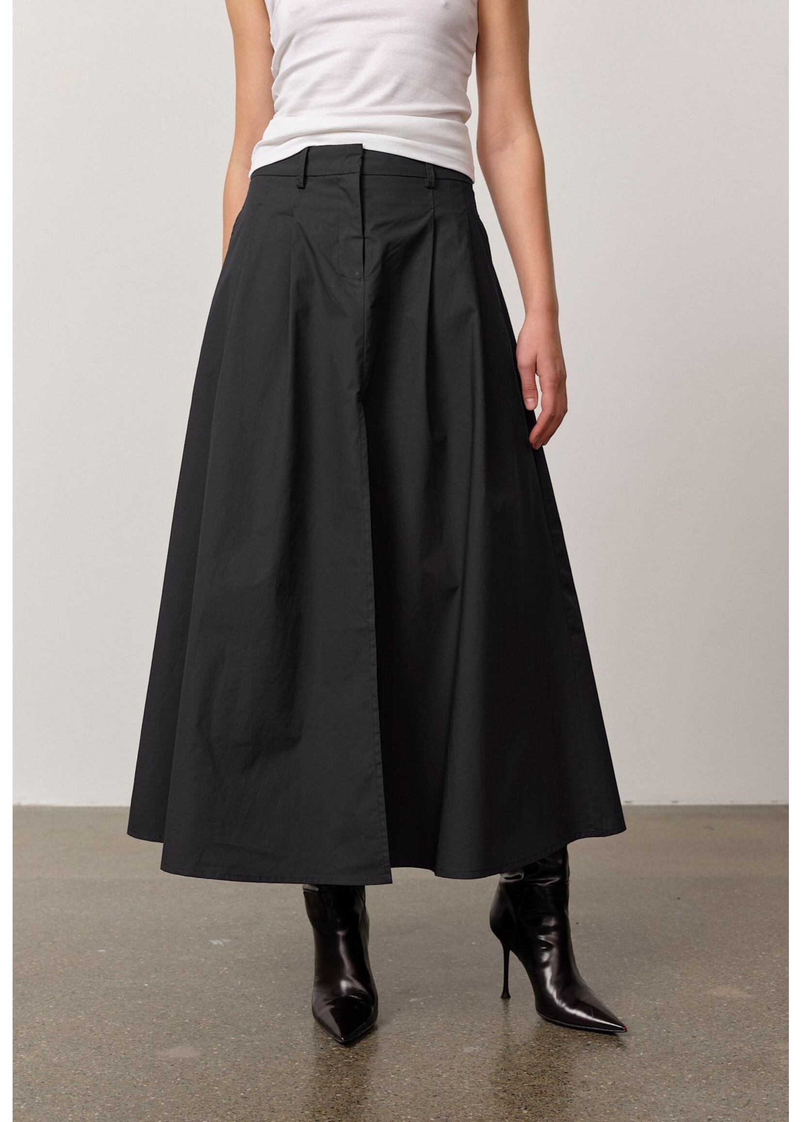 MAXI SKIRT