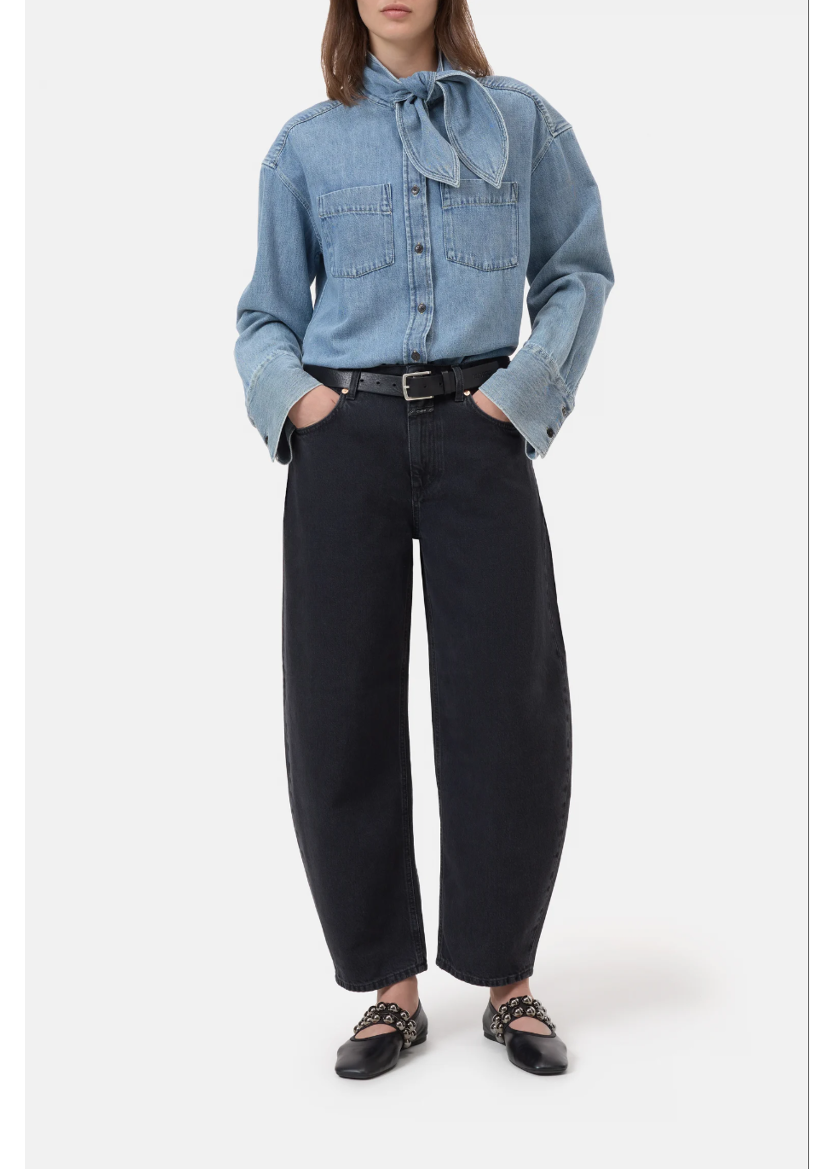 BARREL JEANS
