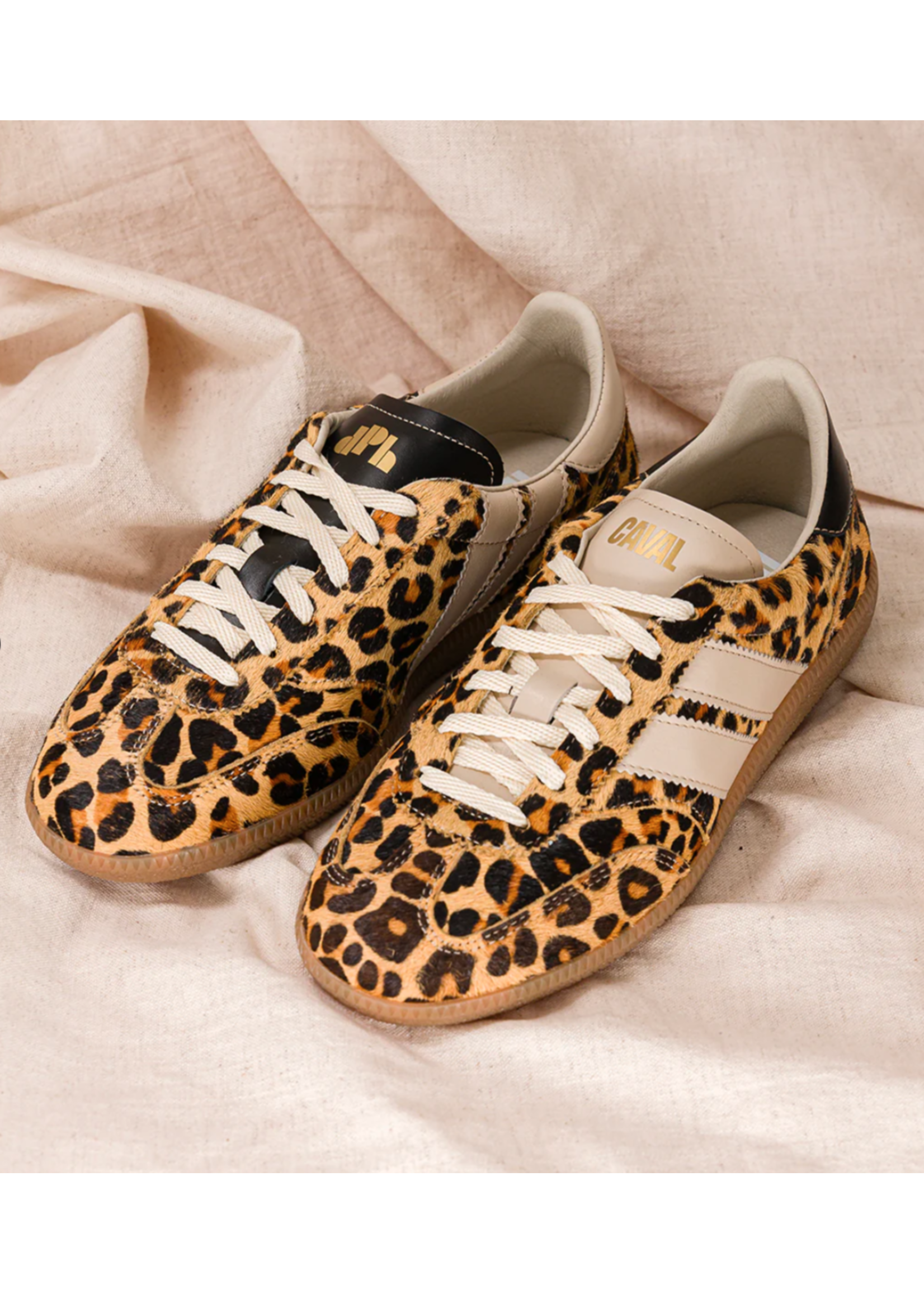 LEO SNEAKERS