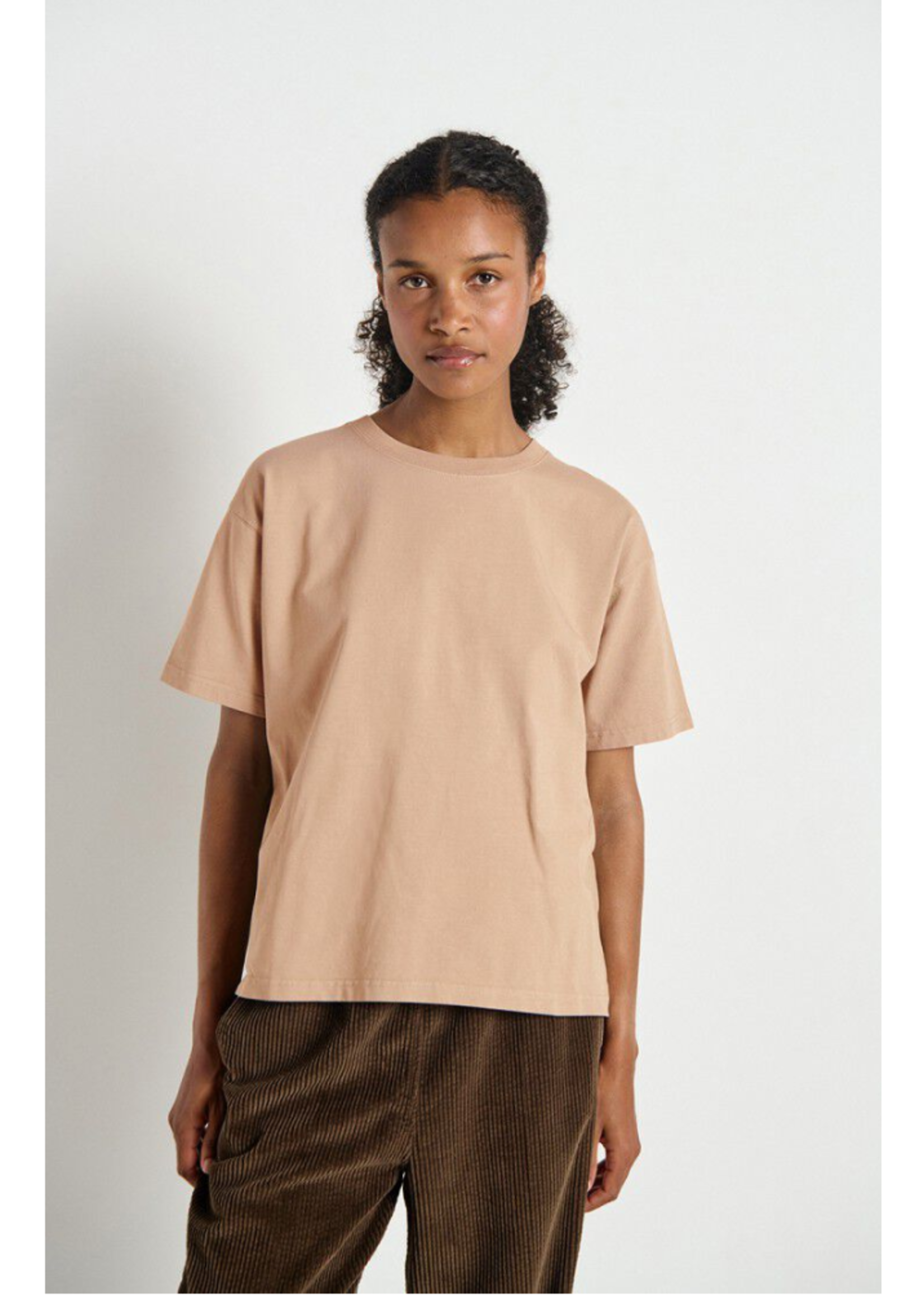 LOOSE TEE