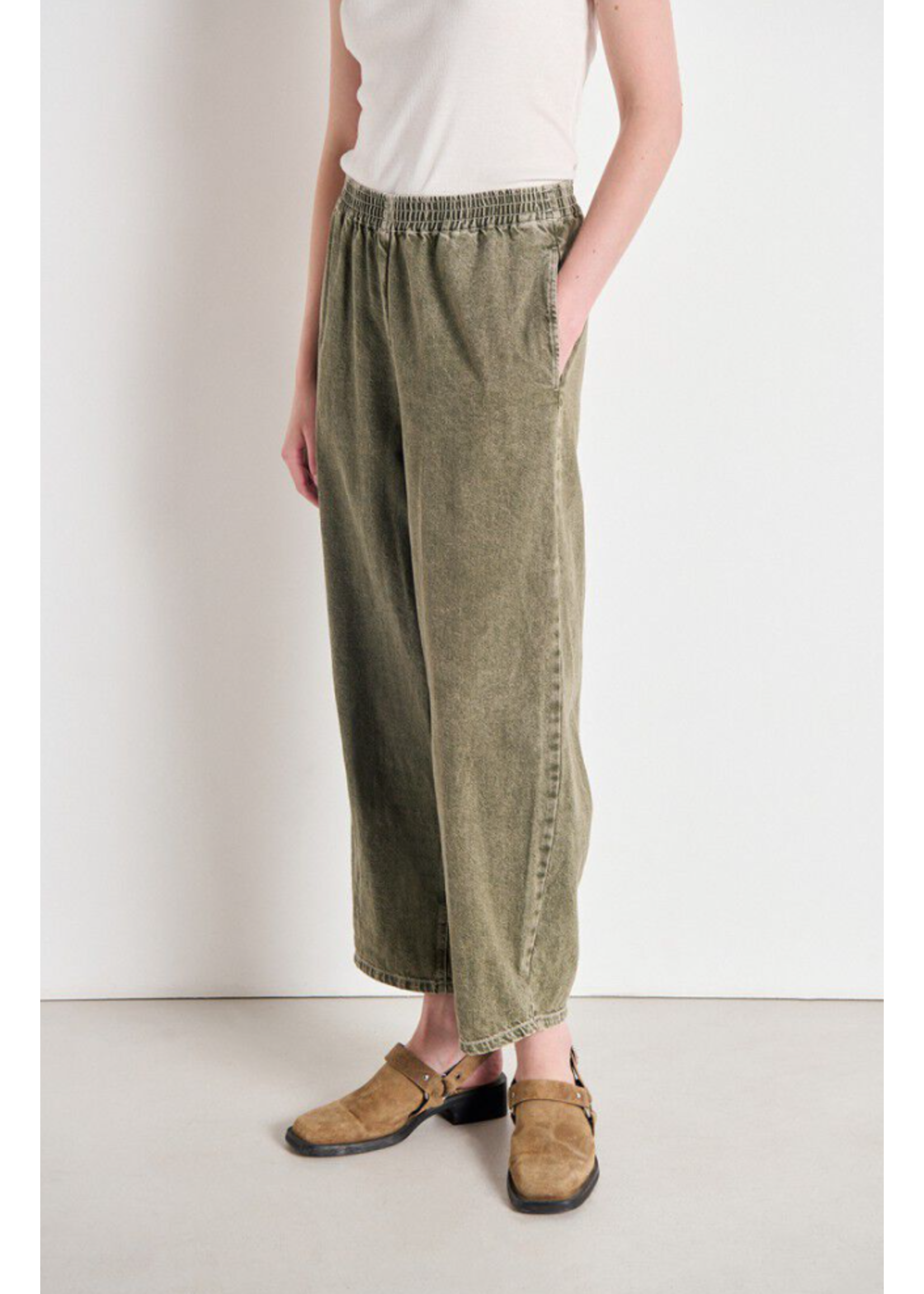 BALLOON JEANS