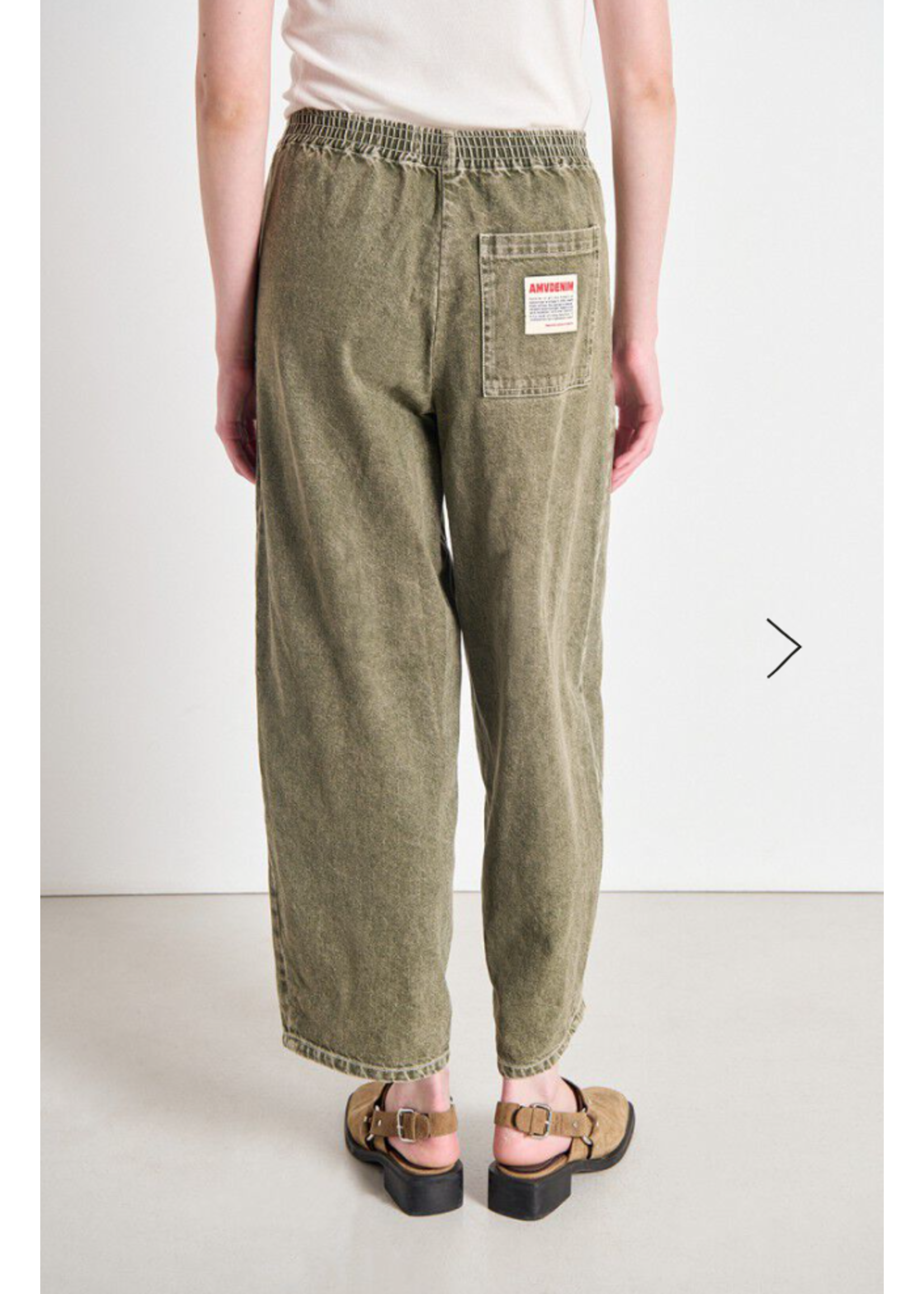 BALLOON JEANS