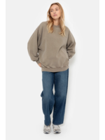 OVERSIZED SWEATER