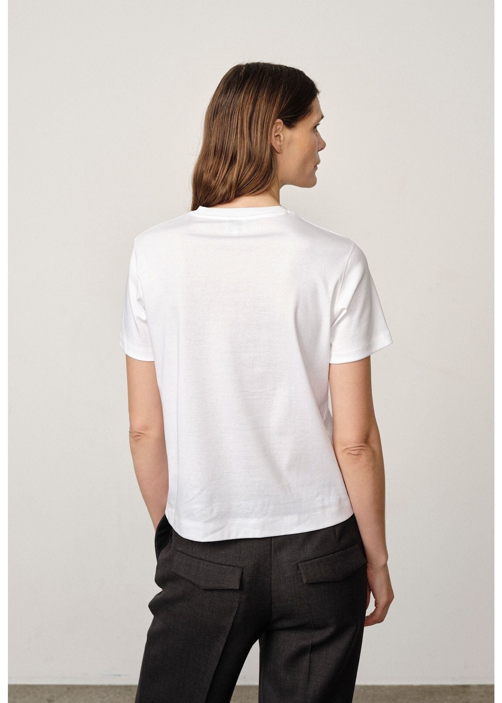 BASIC TEE