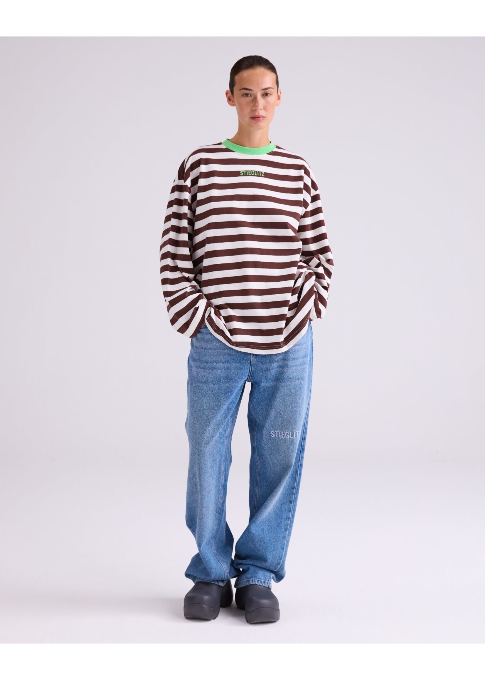 LOGO JEANS
