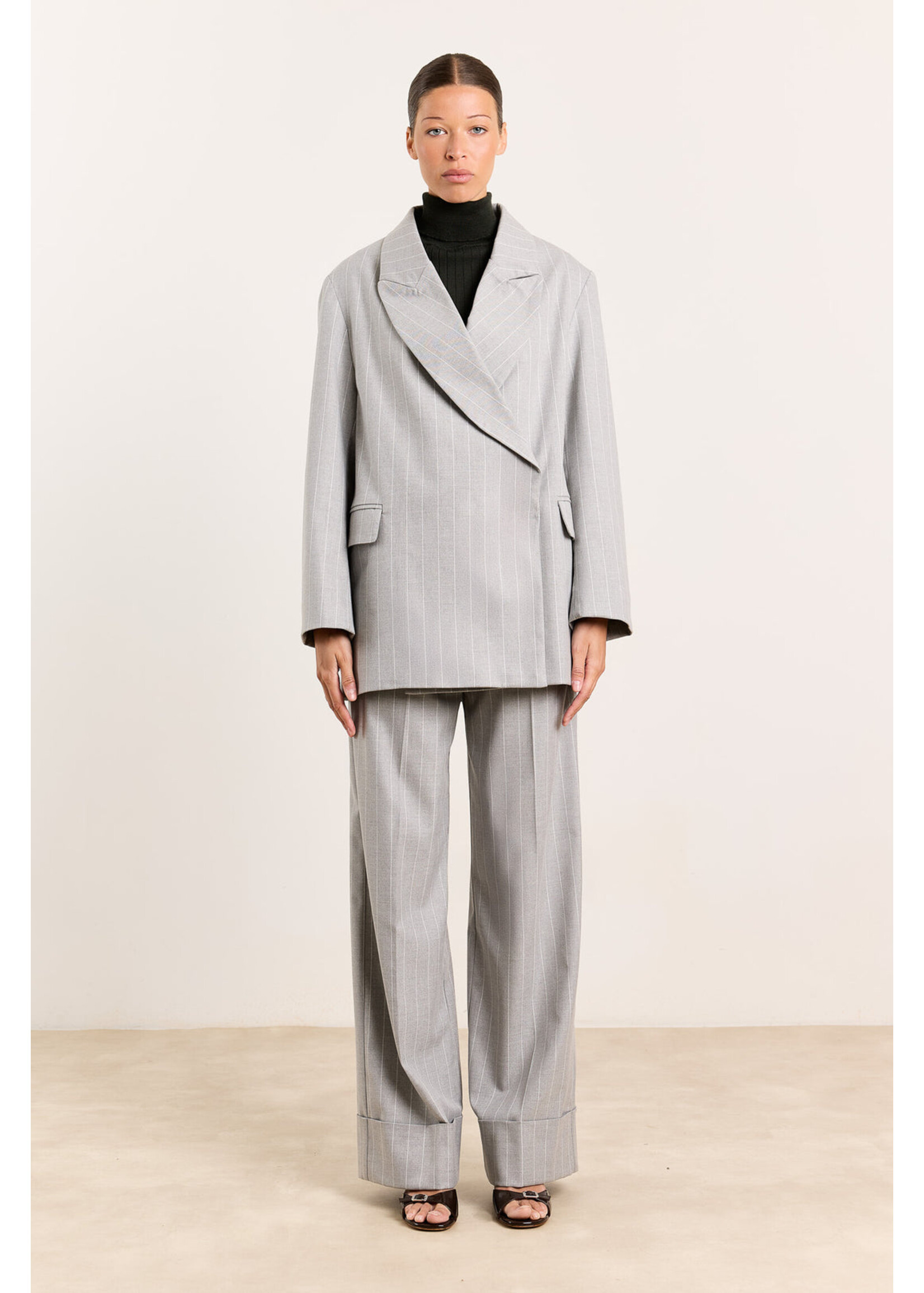 FREDDIE STRIPES LIGHT GREY