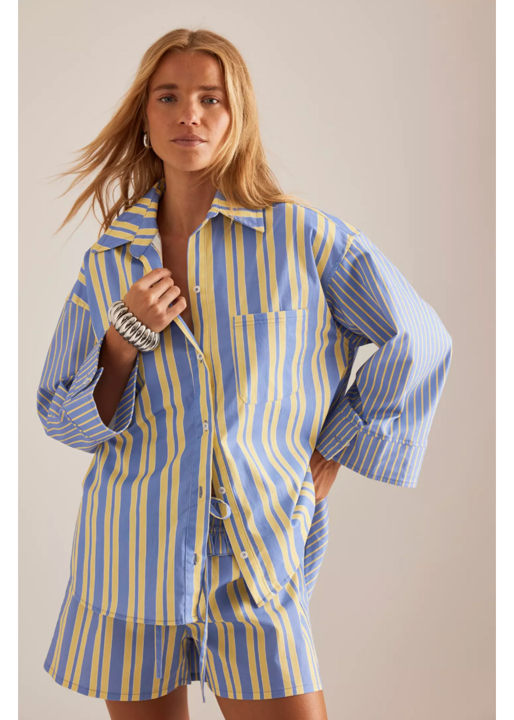 STRIPED SHIRT