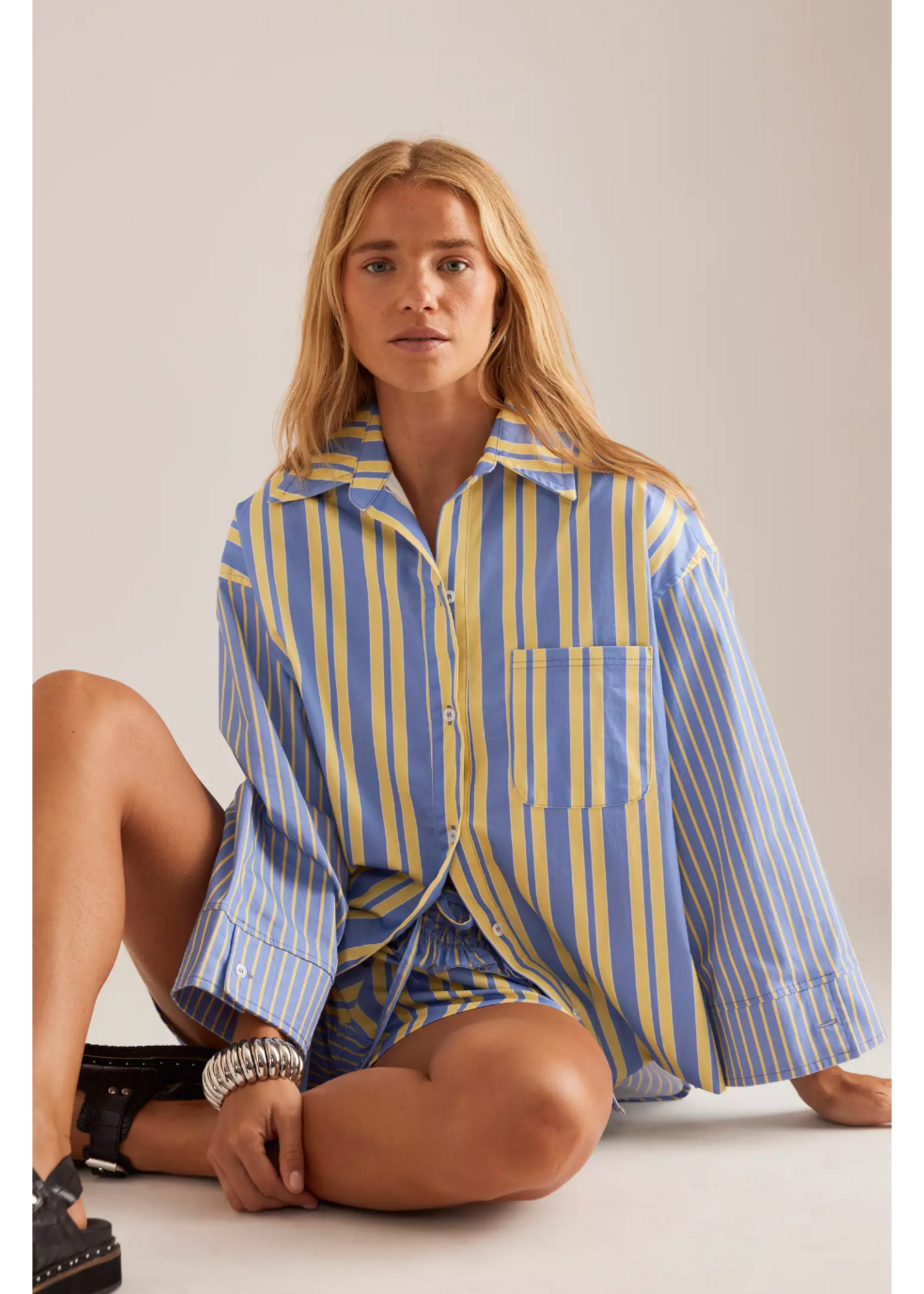 STRIPED SHIRT