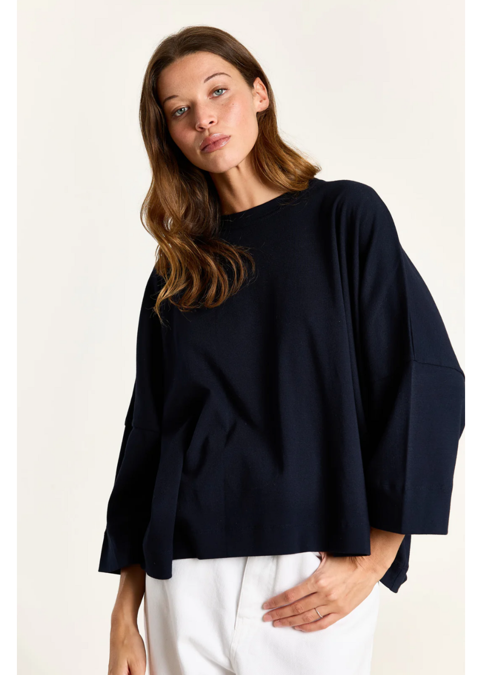LONGSLEEVE