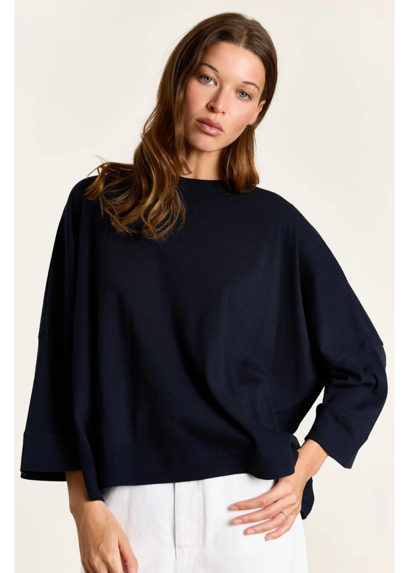 LONGSLEEVE