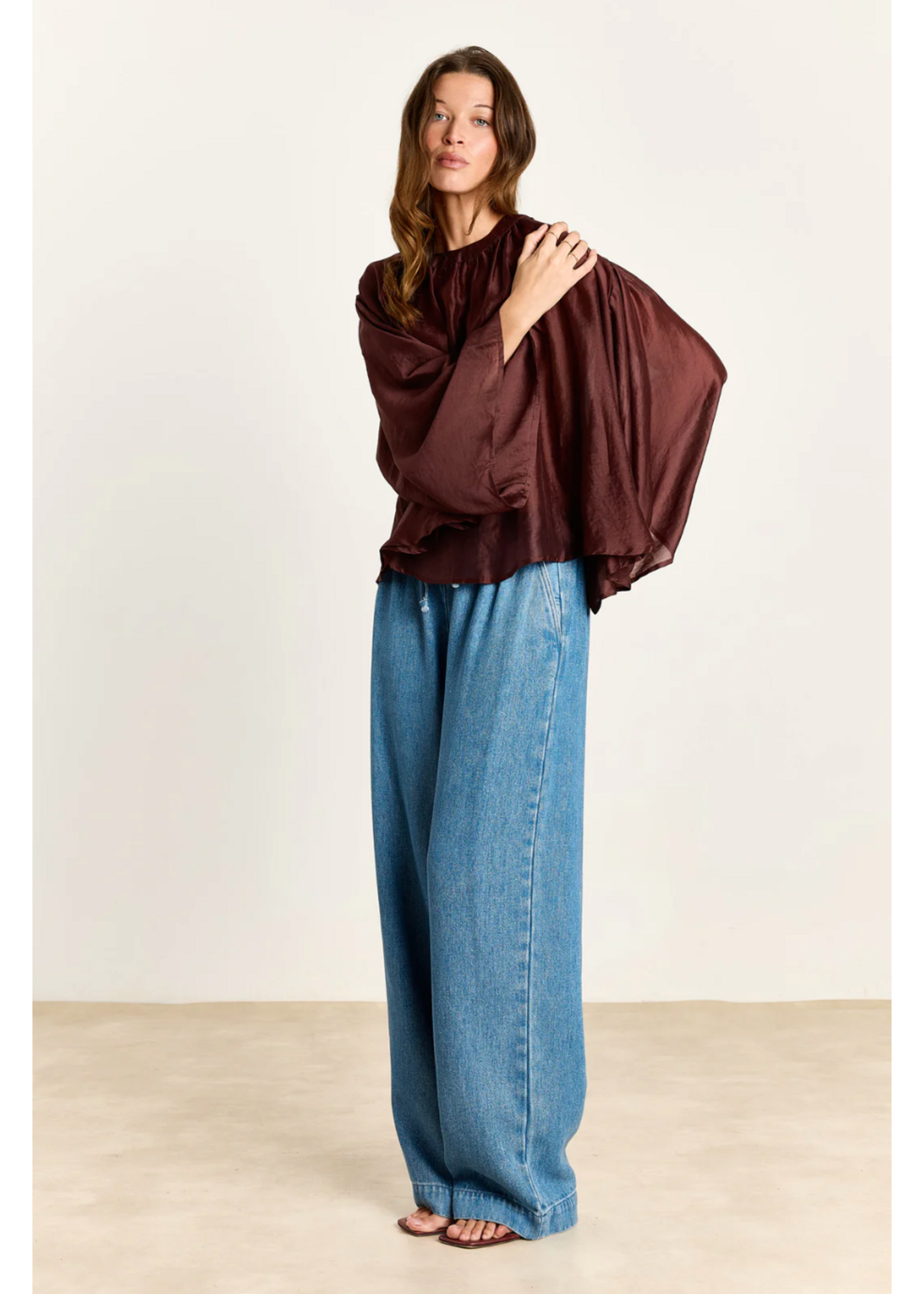 BLOUSE