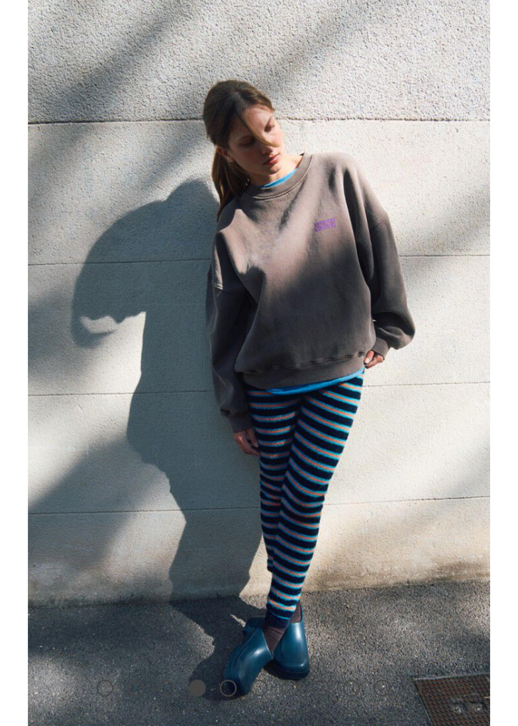 SWEATER