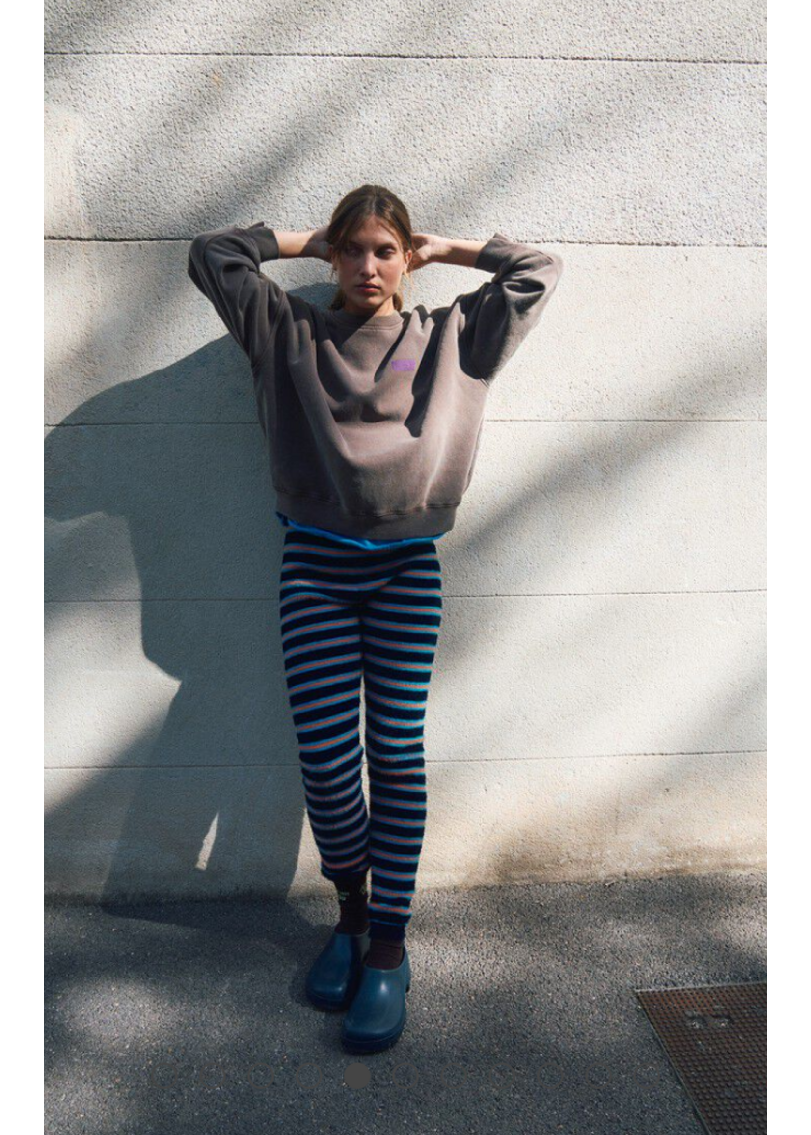 SWEATER