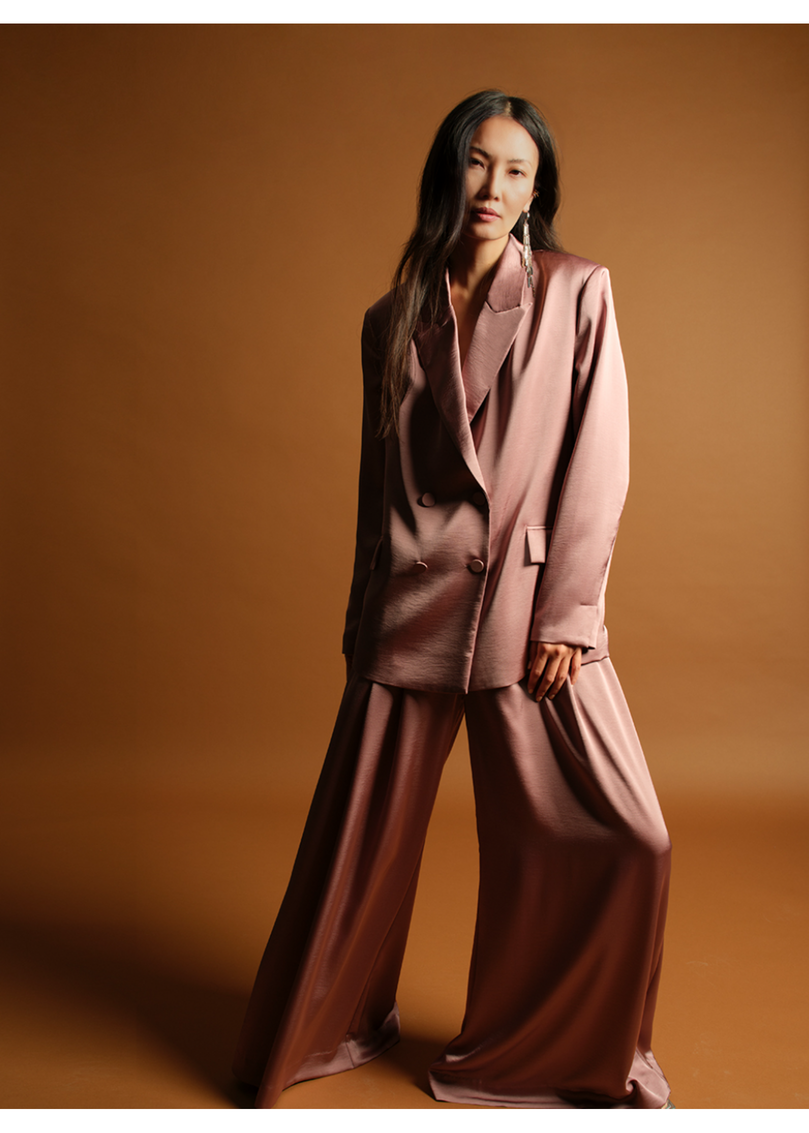 SATIN BLAZER