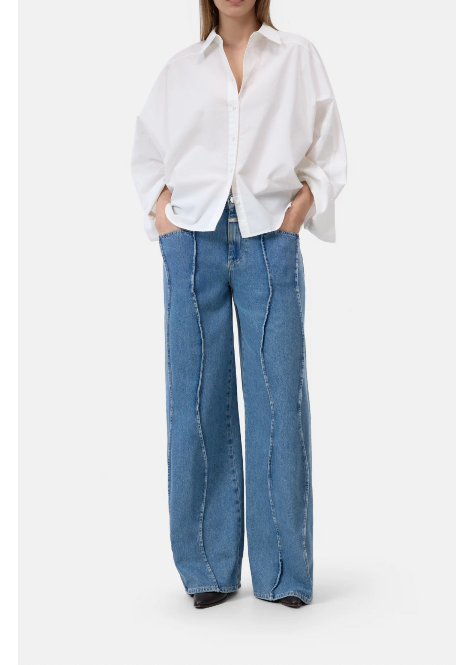 SCALLOP BLOUSE