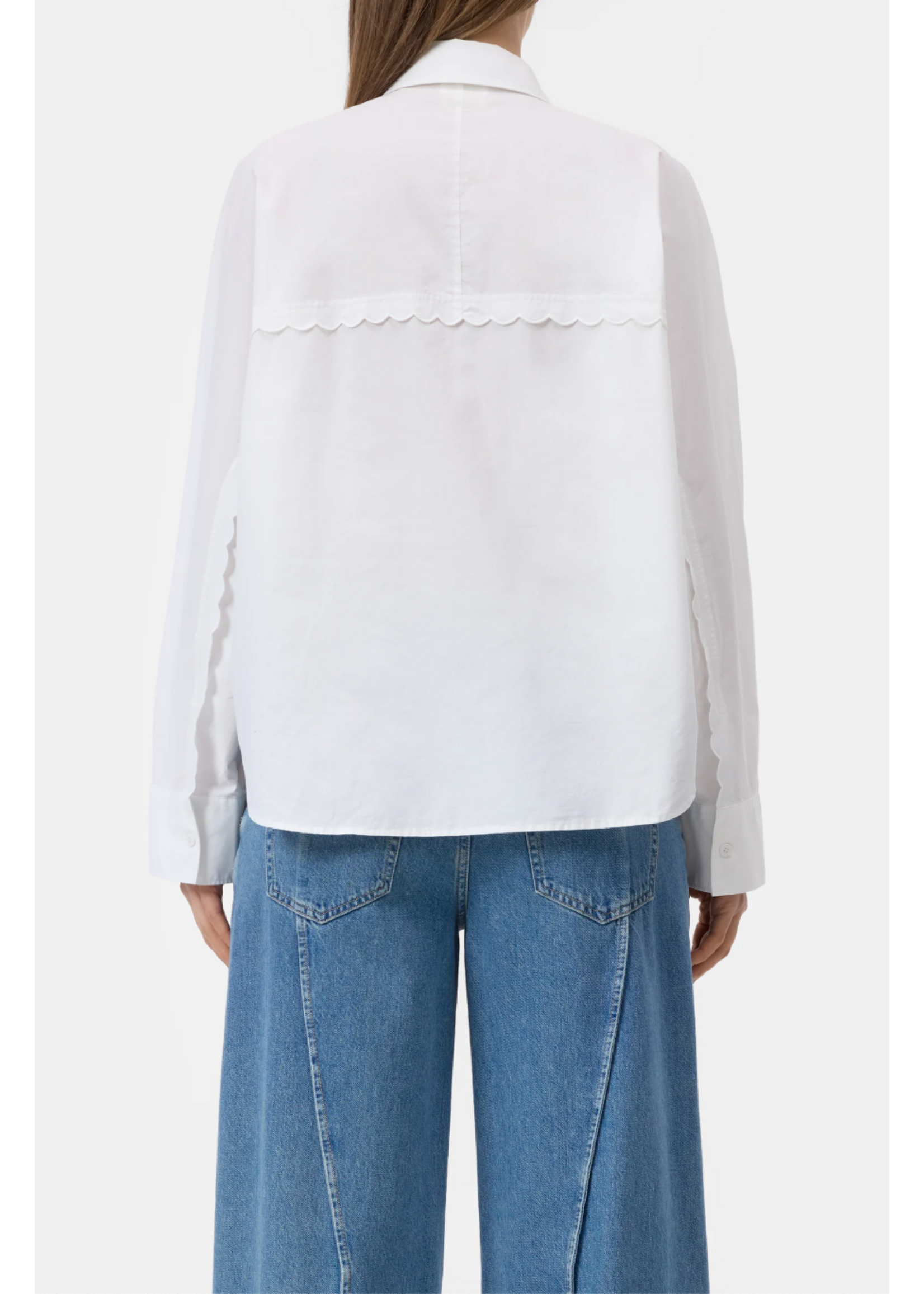 SCALLOP BLOUSE