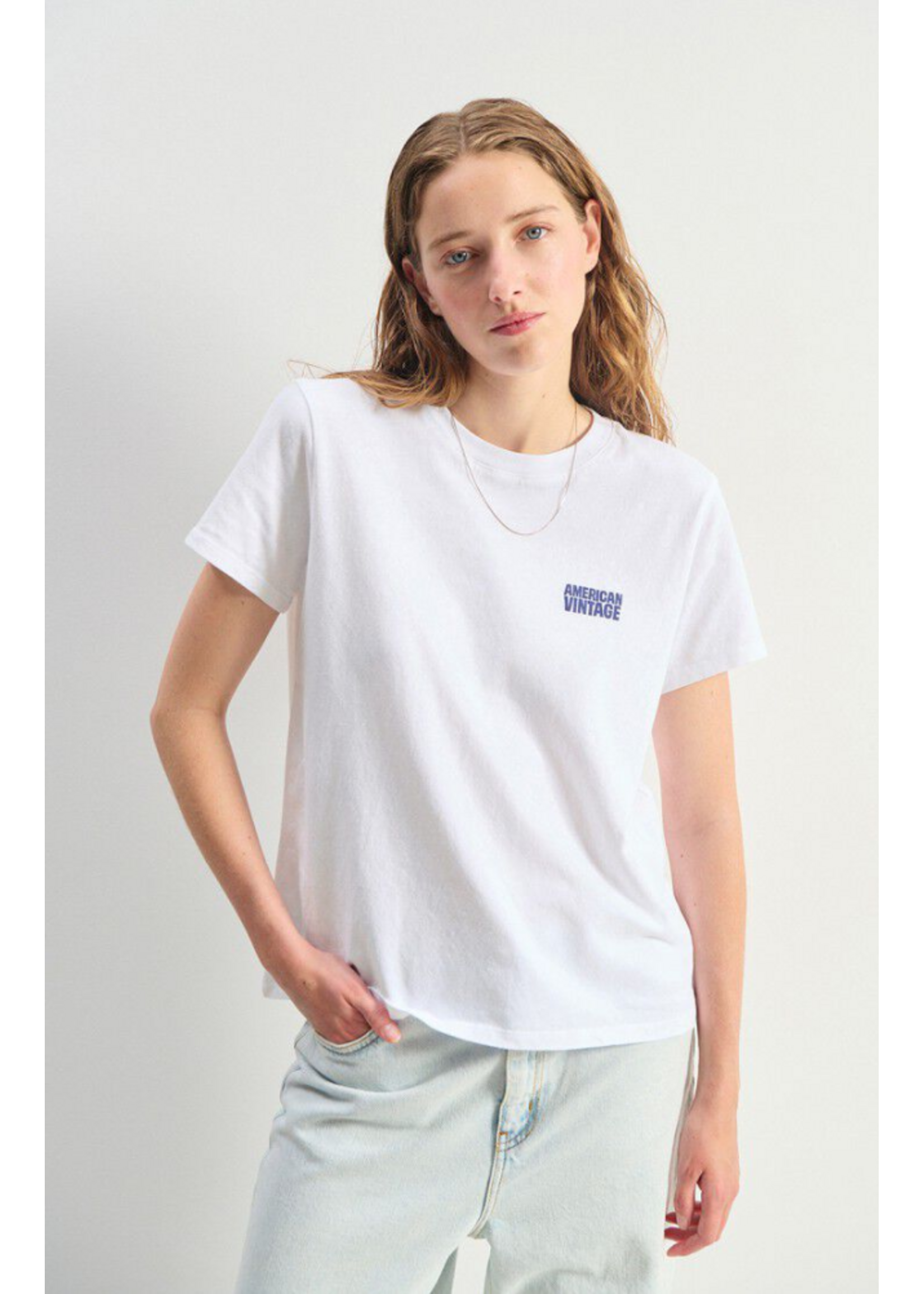 LOGO TEE