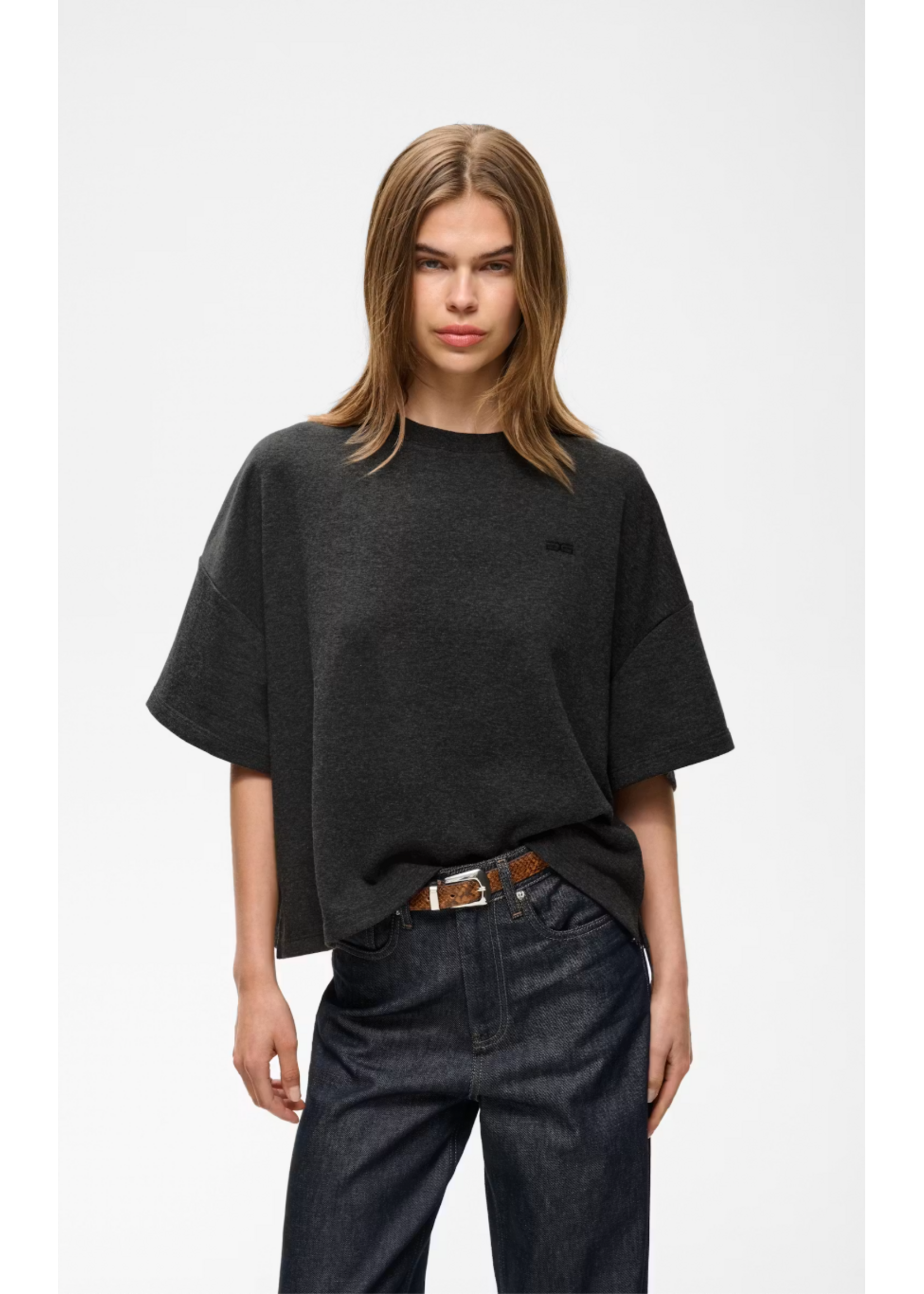 SWEAT TEE