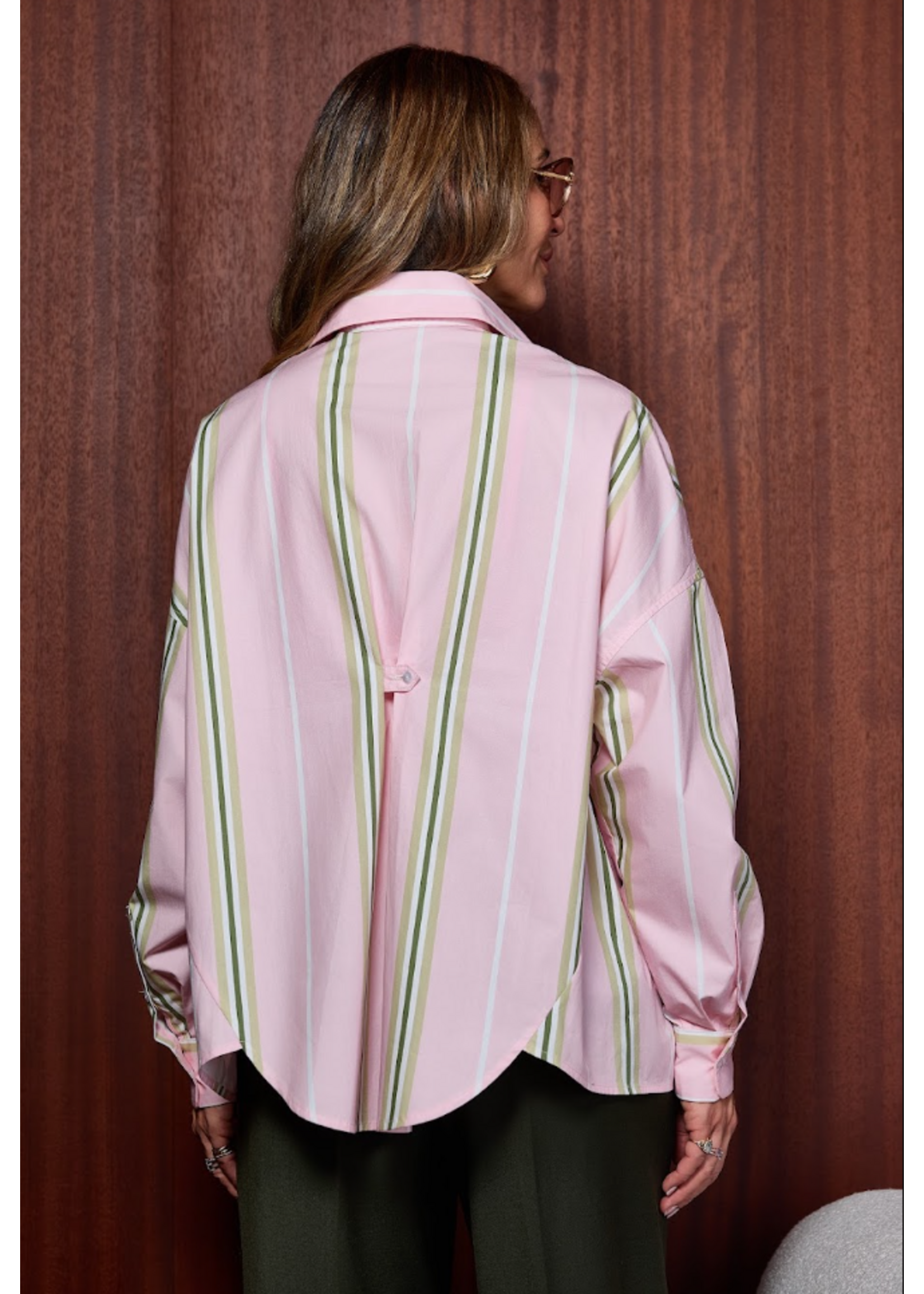 OVERSIZED SHIRT