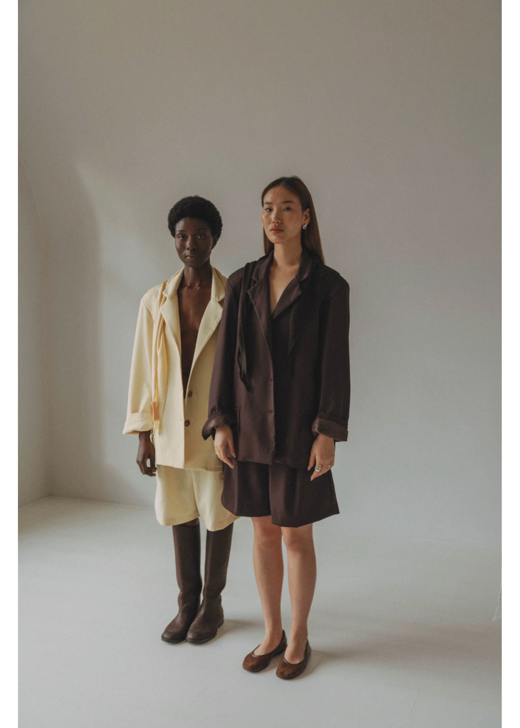 OVERSIZED BLAZER