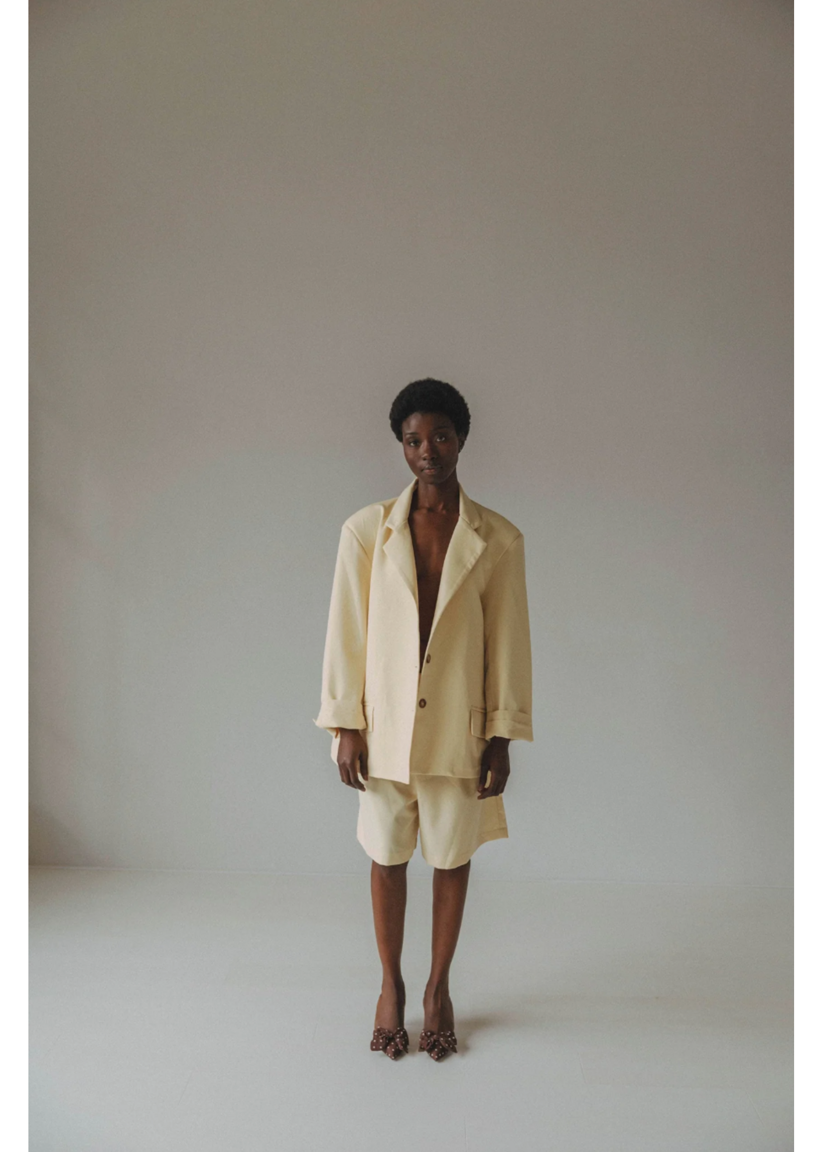 OVERSIZED BLAZER