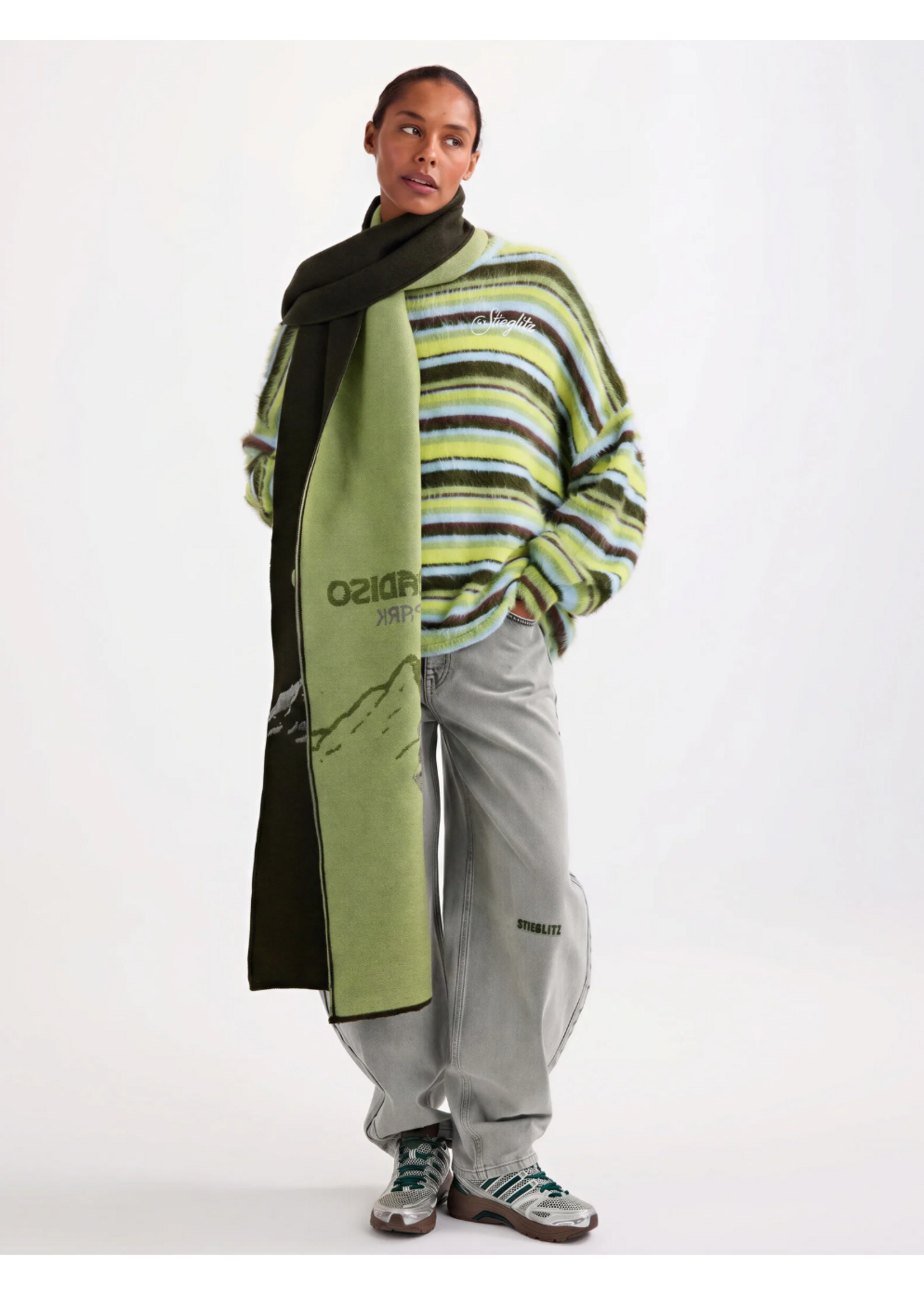 STRIPED KNIT