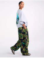 SWEATER WITH BACK LOGO