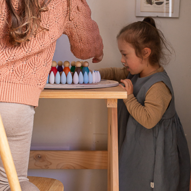 Grapat Grapat Houten speelgoed - Loose parts: Houten sneeuwvlokjes wit/blauw, 36st. (Mandala snowflakes)