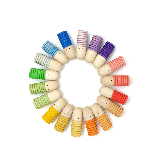 Grapat Houten poppetjes 'Brots' gekleurd, 18st. (Brots)