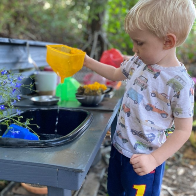 Tickit Buitenspeelgoed - gekleurde trechter, geel