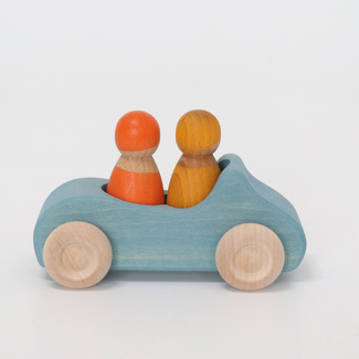 Grimms Houten speelgoed - blauwe cabrio met 2 poppetjes (large convertible blue)