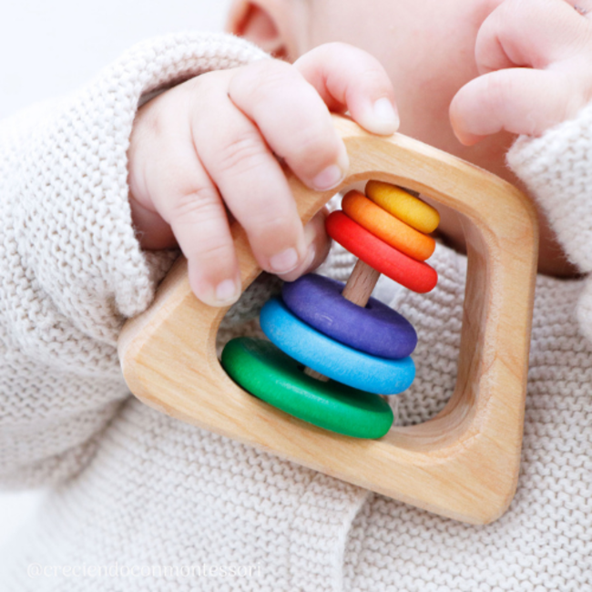 Grimms Babyspeelgoed - houten rammelaar pyramide (Rattle Pyramide)