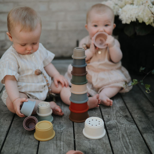 Mushie Babyspeelgoed - Stapelbekers forest