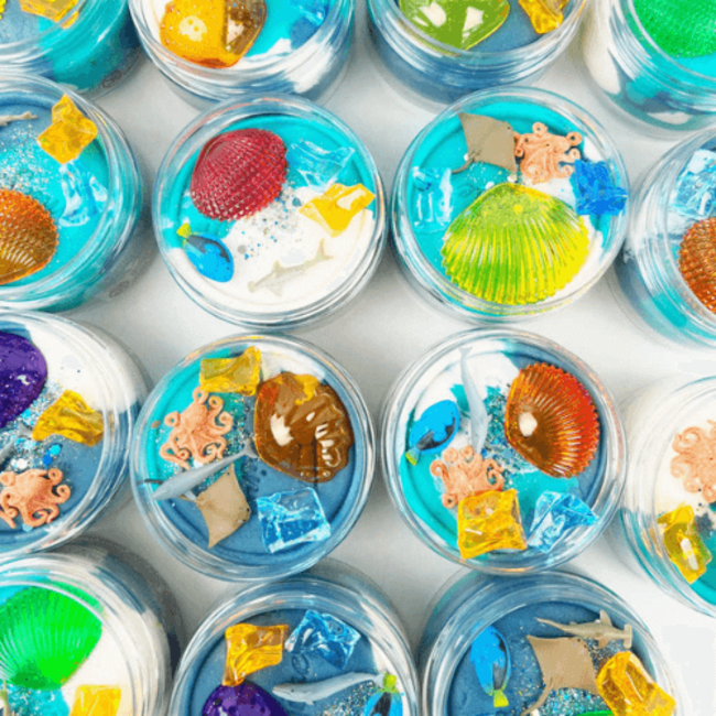 Dutch Dough Dutch Dough Natuurlijke speelklei - Under the Sea Surprise pot, 250 gr.