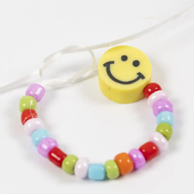 Creativ Company Knutselen, sieraden maken - platte kleikralen smiley, 10mm, gatgrootte 1,5m
