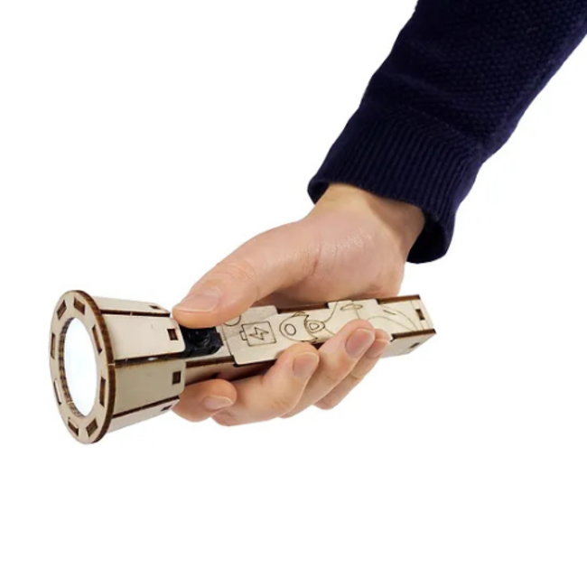 Experimenten, Satzuma - Maak je eigen houten zaklamp