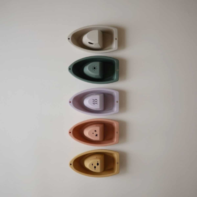 Mushie BATH BOATS - Rustic