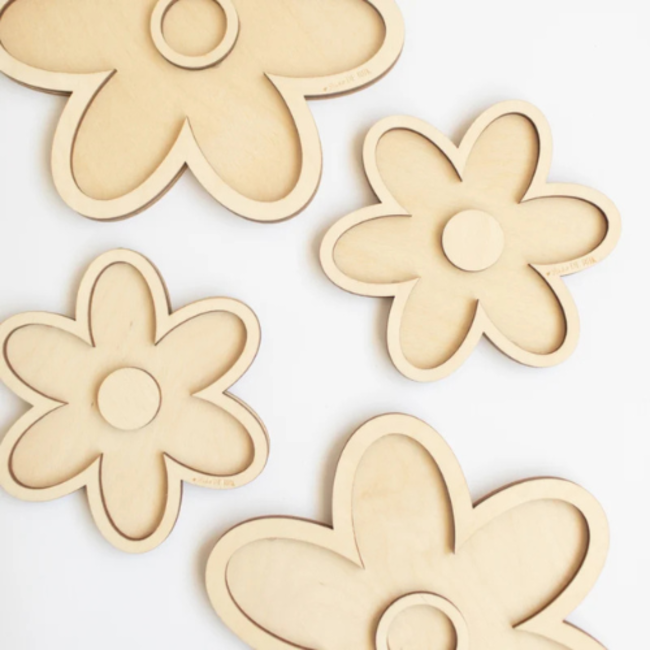 Studio de Rijk Studio de Rijk, Houten speeltray (vulvorm) - Bloem groot