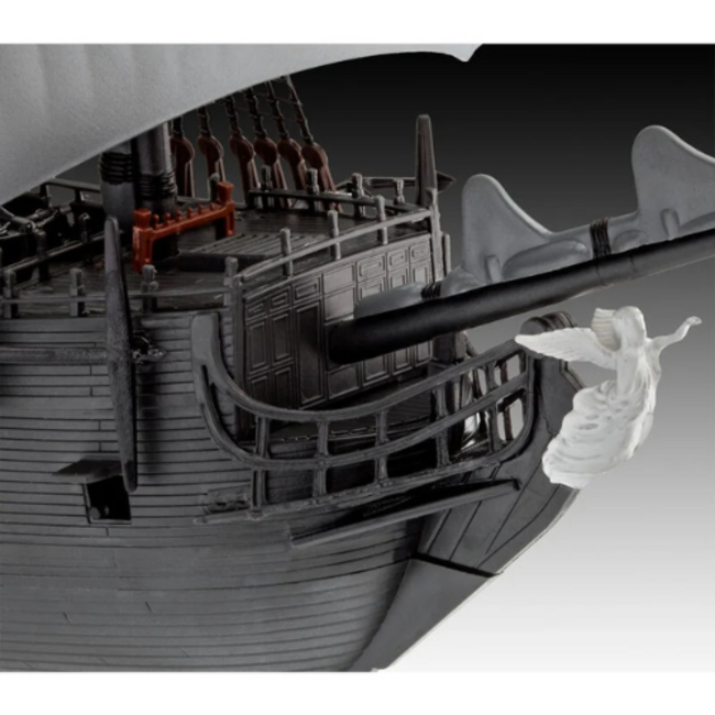 Revell Black Pearl easy-click-system , 1:150